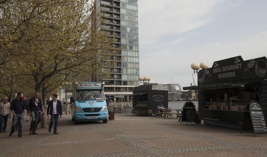 Royal Victoria Docks Apartment Лондон Екстериор снимка