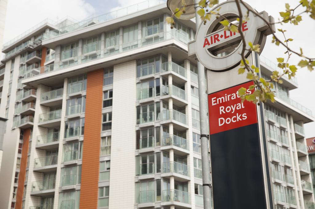 Royal Victoria Docks Apartment Лондон Екстериор снимка